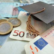 Bandi e borse di studio riservati alle alunne del Collegio
